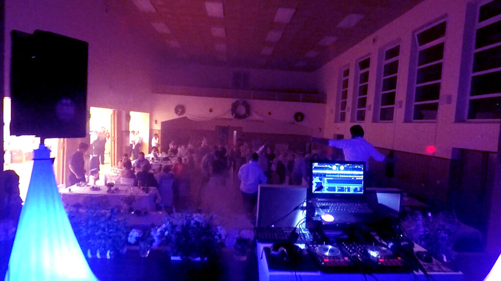 DJ Miki / Svatba Monika a Martin, Kulturní dům Vážany