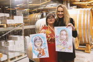 DJ Miki / Karikaturista na firemním večírku - spokojenost