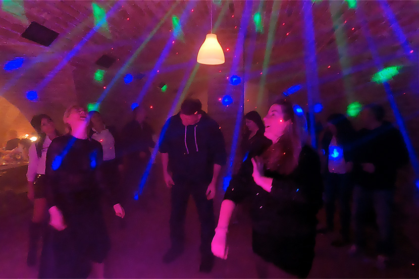 DJ Miki / Narozeninová oslava Romany