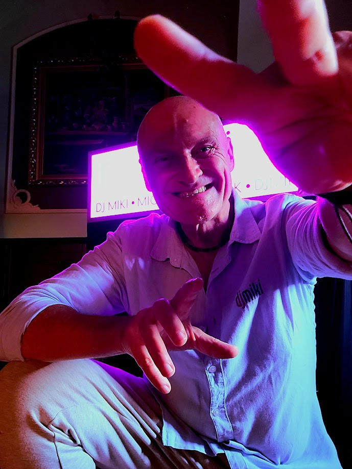 DJ Miki / Oslava Majčiných 60 v Lázních Leopoldov, Smraďavka