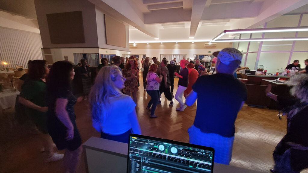 DJ Miki / Velká oslava 2x 50 Brno BVV